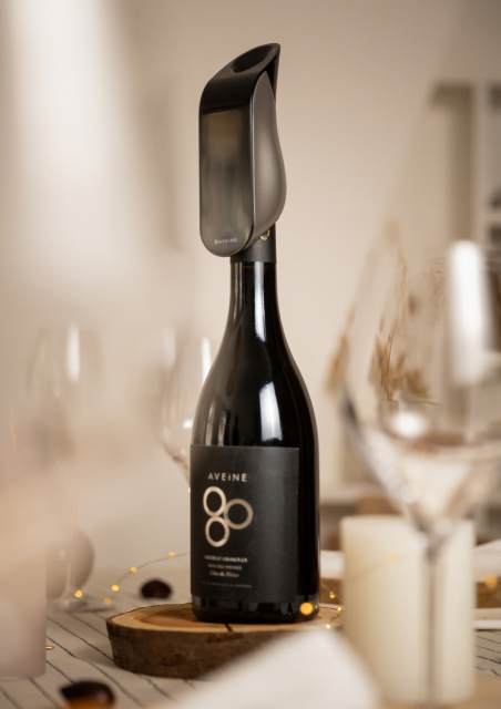 PEGGY.pdf Aérateur de vin : l’objet high tech qui vous fera d’autant plus apprécier vos grands crus