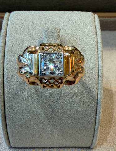 Room service joaillier : le nouveau luxe de l'hôtellerie Bague en diamants Martin Katz, Jewel Suite du Lotte New York Palace
